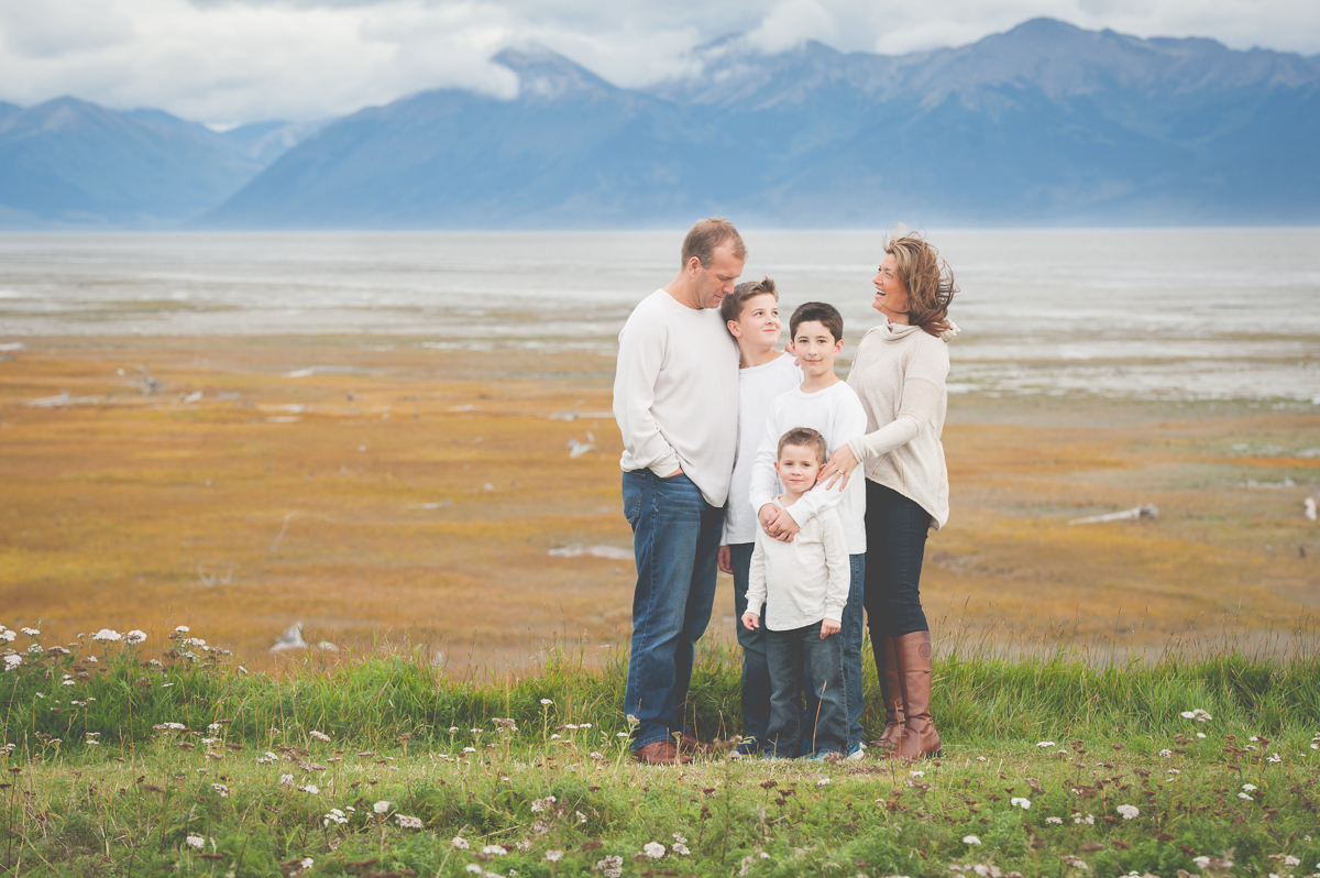 anchorage alaska mountains family photographer