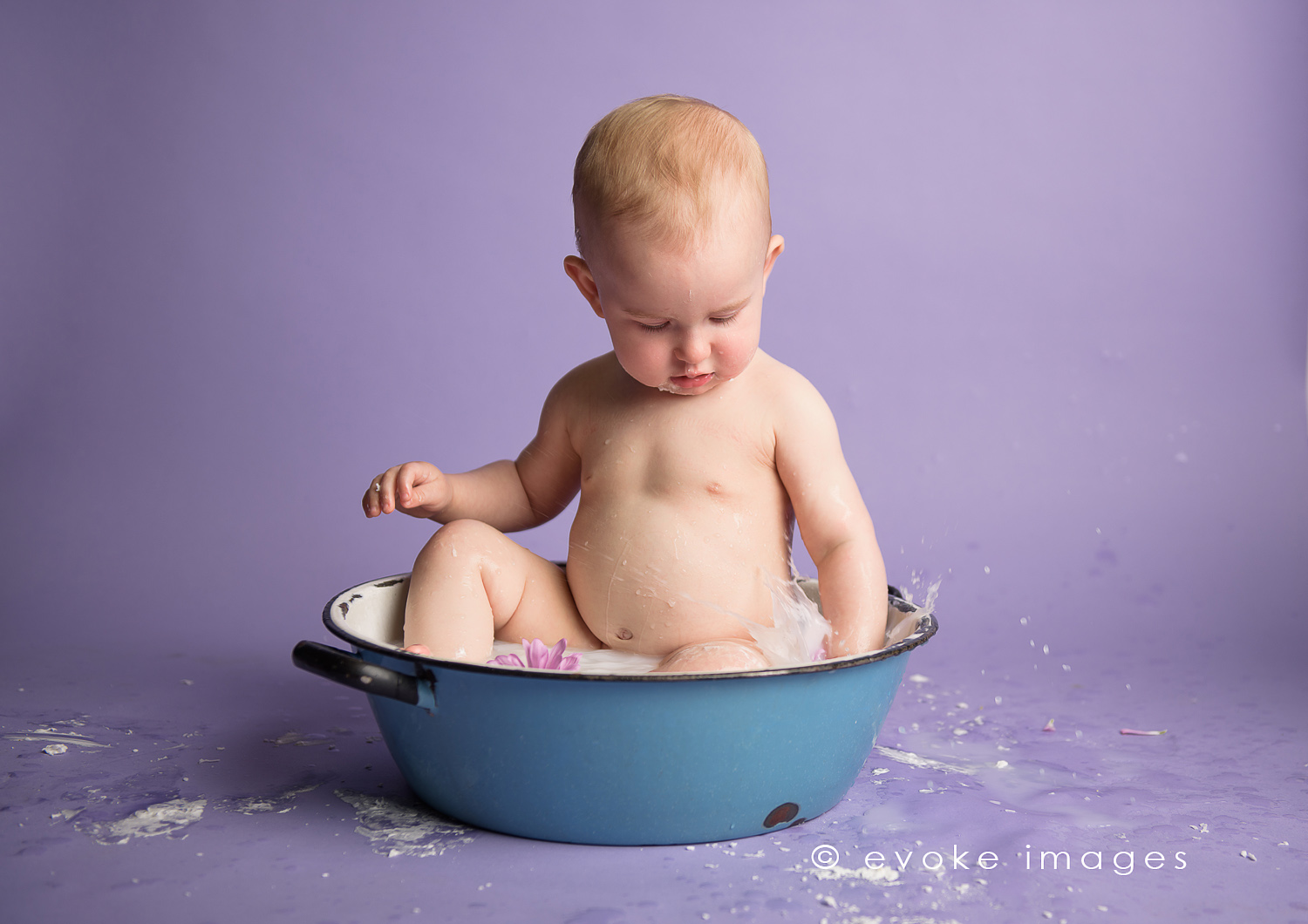 baby milk bath
